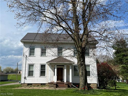 913 Winesburg St, Wilmot, OH, 44689-9633 | Card Image