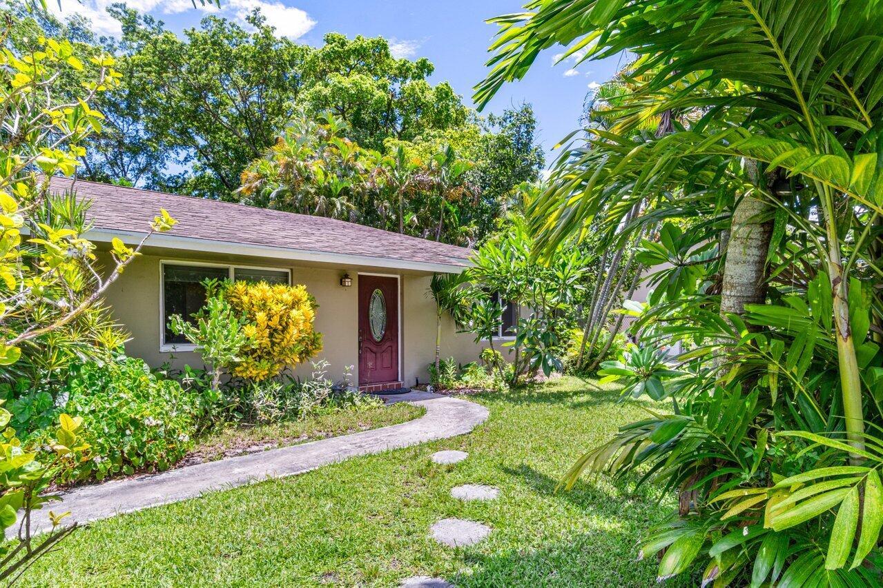 Colorado Cir, Boca Raton, FL 33434