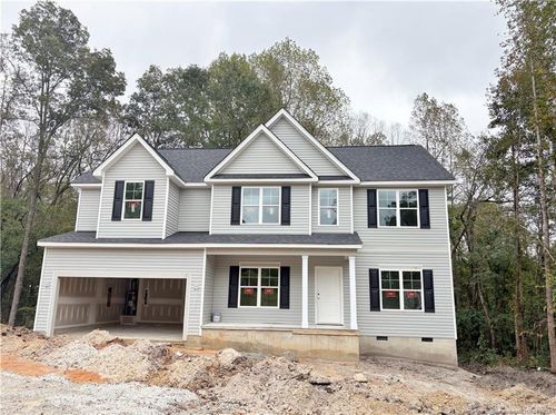 203 Appaloosa Dr, Spring Lake, NC, 28390-8503 | Card Image