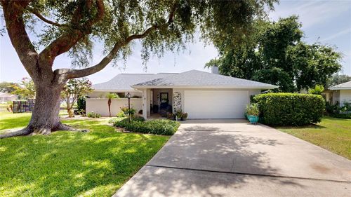 23 Commander Ct, Palm Coast, FL, 32137-9025 | Card Image