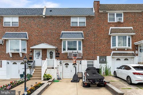 3805 Nedla Rd, PHILADELPHIA, PA, 19154-2716 | Card Image