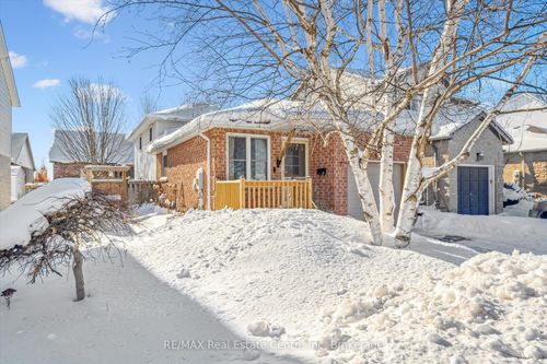 527 Mctavish Street, Centre Wellington, ON, N1M3P9 | Card Image