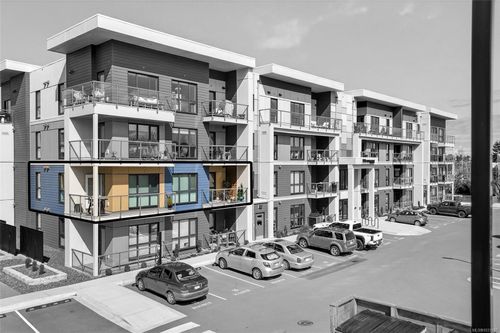 202-120 Jensen Ave E, Parksville, BC, V9P0H6 | Card Image