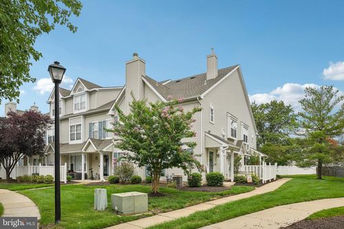 505 Oliphant Ln, Mount Laurel, NJ, 08054-5244 | Card Image
