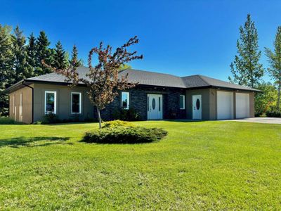 204 1 St Ave E, House detached with 2 bedrooms, 2 bathrooms and 4 parking in Neilburg SK | Image 1