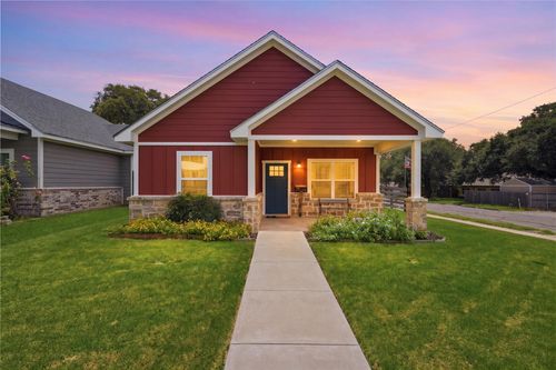 3226 Pine Ave, Waco, TX, 76708-3216 | Card Image