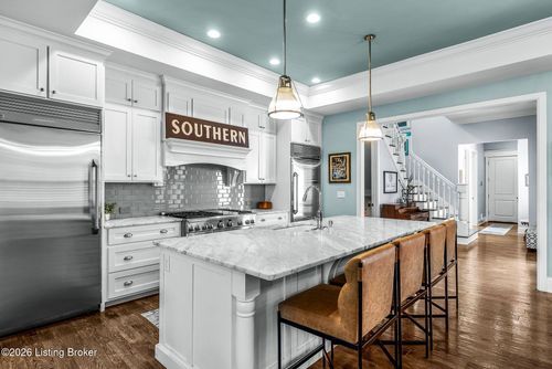 9514 Horsemint Ln, Prospect, KY, 40059-7536 | Card Image