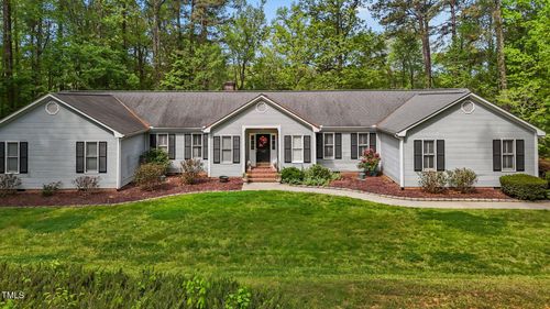 113 Denard St, Oxford, NC, 27565-3400 | Card Image