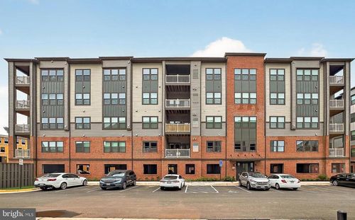 unit-326-4395 Peach Lily Ln, CHANTILLY, VA, 20151-1821 | Card Image