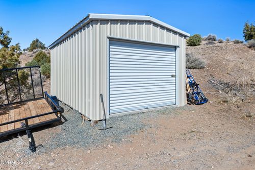 2120 Fish Springs Rd, Gardnerville, NV, 89410-6129 | Card Image