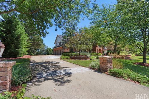 35 Revere Dr, South Barrington, IL, 60010-9585 | Card Image