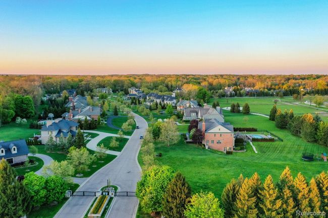 514 Chase Ln, House other with 5 bedrooms, 7 bathrooms and null parking in Bloomfield Hills MI | Image 47