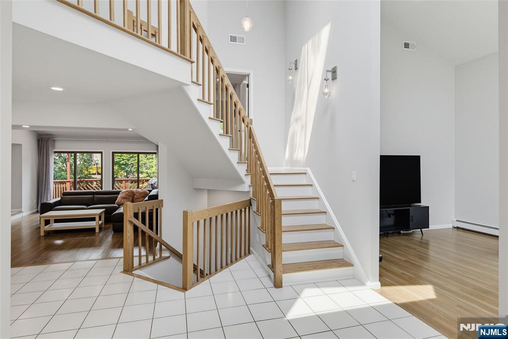 Residential Lease in Englewood Cliffs 5