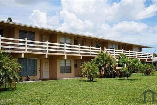 203-2980 Nw 43rd Ter, Lauderdale Lakes, FL, 33313 | Card Image