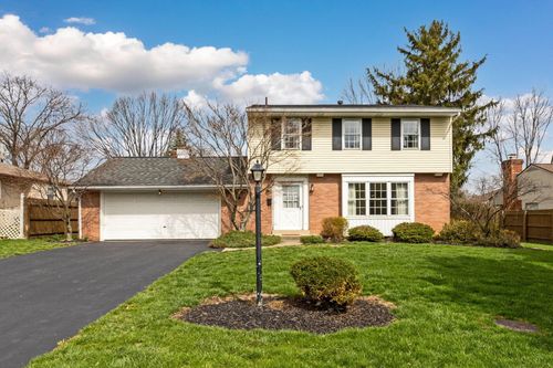 1090 Woodmere Road, Columbus, OH, 43220 | Card Image