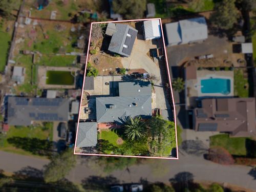 124 Glen Cir, Oroville, CA, 95966-7901 | Card Image