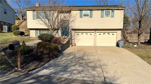 524 Reamer Dr, Carnegie, PA, 15106-1845 | Card Image