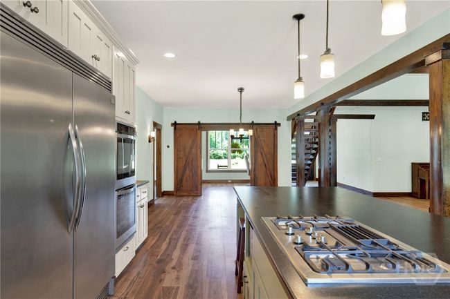Kitchen | Image 13
