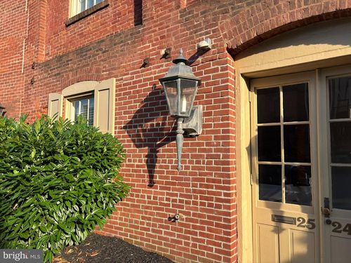 ste-25-231 N Shippen St, LANCASTER, PA, 17602-2771 | Card Image