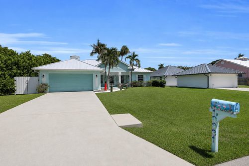 10831 Se Pinegrove St, Tequesta, FL, 33469-8100 | Card Image