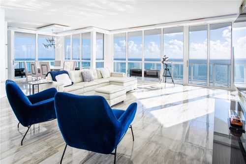 os16a-16425 Collins Ave, Sunny Isles Beach, FL, 33160-4537 | Card Image