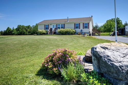 1043 County Rd 12, Roblin, ON, K0K2W0 | Card Image