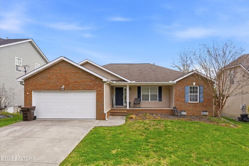 3330 Hunt Crest Rd, Knoxville, TN, 37931-3592 | Card Image