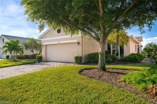 2652 Vareo Ct, CAPE CORAL, FL, 33991-3195 | Card Image