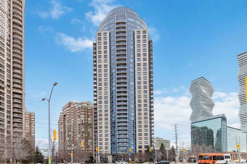 806-330 Burnhamthorpe Rd W, Mississauga, ON, L5B0E1 | Card Image