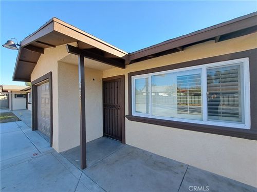 26355 Investors Pl, Hemet, CA, 92544-8706 | Card Image