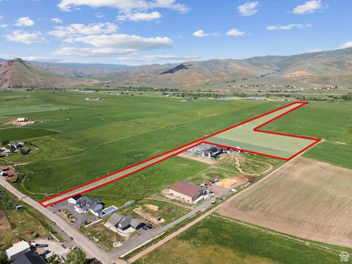 1450 S Henefer Rd, Henefer, UT, 84033-7736 | Card Image