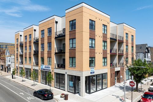 405-3204 N Clifton Avenue, Chicago, IL, 60657 | Card Image