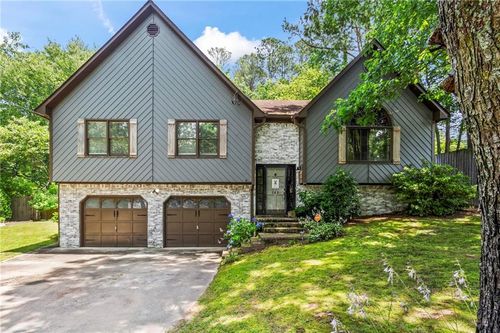 143 Frances Dr, Dallas, GA, 30157-7610 | Card Image