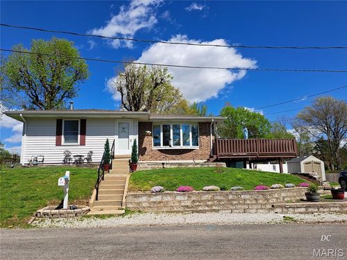 430 N Kaempf St, Columbia, IL, 62236-1718 | Card Image