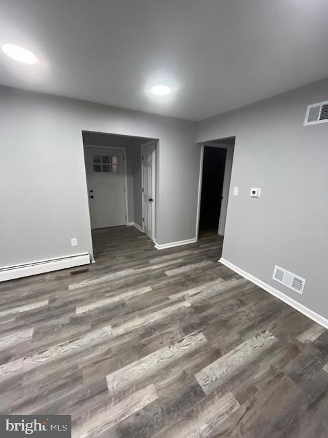 12127 Bohr Ct, House other with 4 bedrooms, 2 bathrooms and null parking in GLEN ROCK PA | Image 7