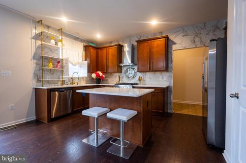 16028 Eagle Roost Ct, WOODBRIDGE, VA, 22191-4353 | Card Image