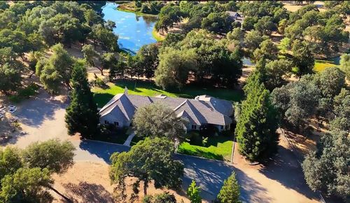 24521 N Mcintire Rd, Clements, CA, 95227-7106 | Card Image