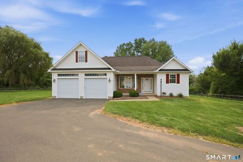 4 Cornfield Ln, Ellington, CT, 06029-3451 | Card Image