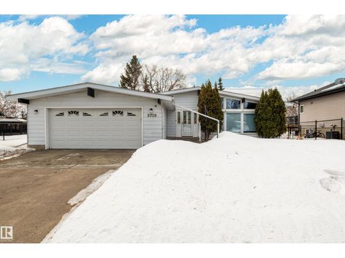 9709 90 Ave, Fort Saskatchewan, AB, T8L1M4 | Card Image