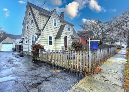 70 Aldine Avenue, Bridgeport, CT, 06604 | Card Image