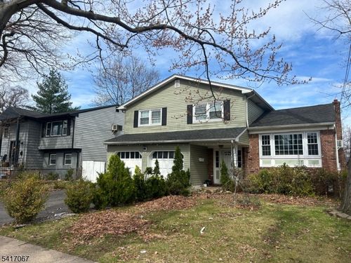 448 W 4th Ave, Roselle, NJ, 07203-1865 | Card Image