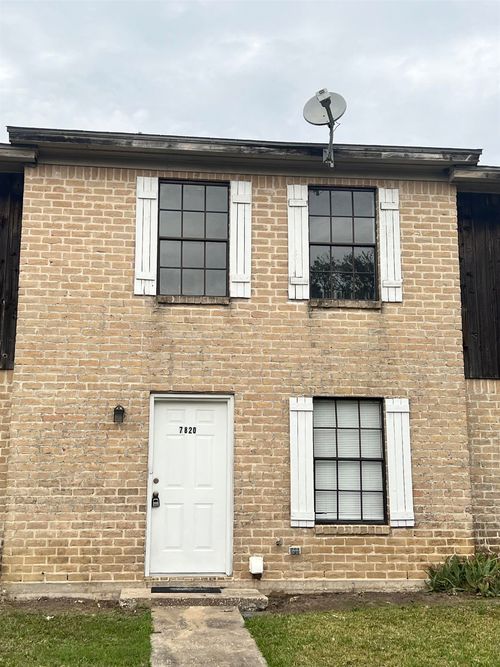 7820 Gladys Ave, Beaumont, TX, 77706-3108 | Card Image