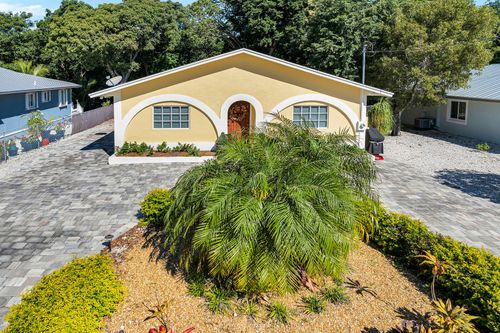 206 Dove Lake Dr, Tavernier, FL, 33070-2930 | Card Image