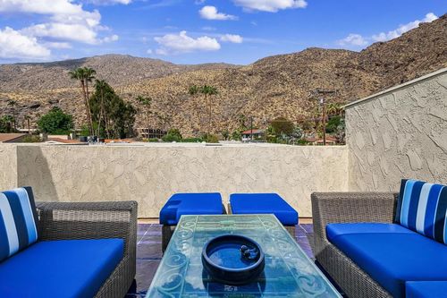 2-572 W Arenas Rd, Palm Springs, CA, 92262-6342 | Card Image