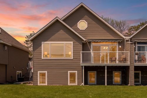 204 2nd St N, Walker, MN, 56484-1008 | Card Image