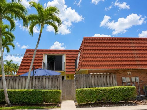 9955 Nw 6th Ct, Plantation, FL, 33324-4915 | Card Image