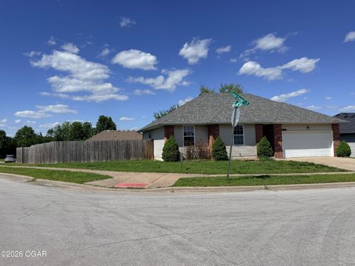 2535 Cedar Creek Dr, Springfield, MO, 65803-7693 | Card Image