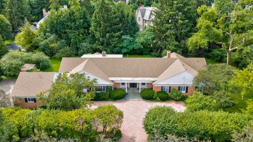 64 Locust Rd, Winnetka, IL, 60093-3751 | Card Image