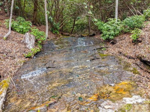 580 N Robinson Creek Rd, Glenville, NC, 28736-0480 | Card Image