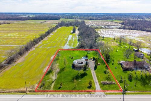9572 Sodom Rd, Niagara Falls, ON, L2G0S7 | Card Image
